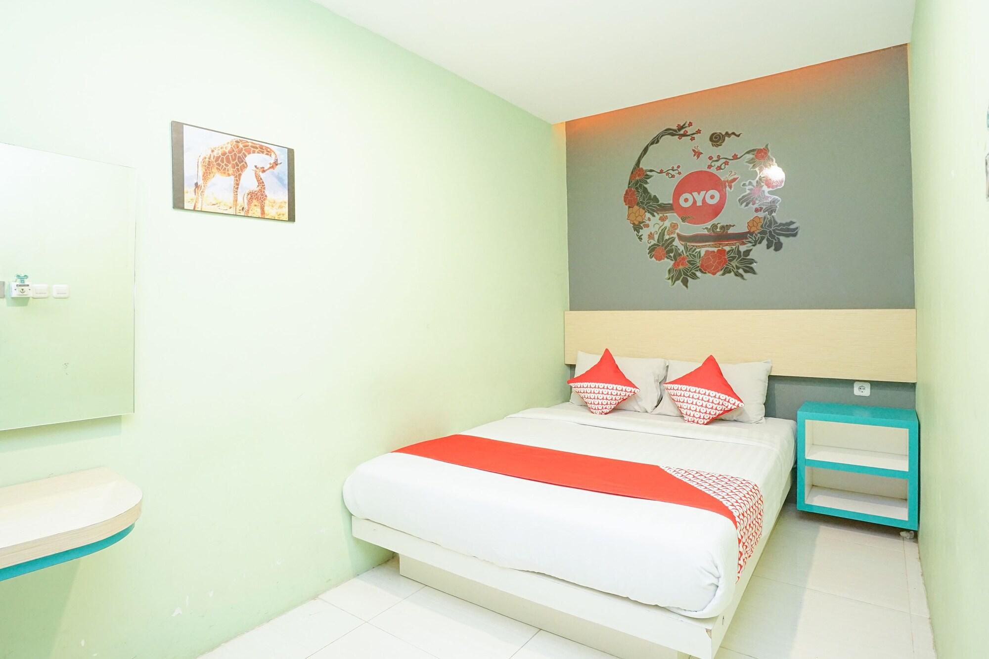 Oyo 277 Rukotel Near Rsu Adi Husada Undaan Kota สุราบายา ภายนอก รูปภาพ