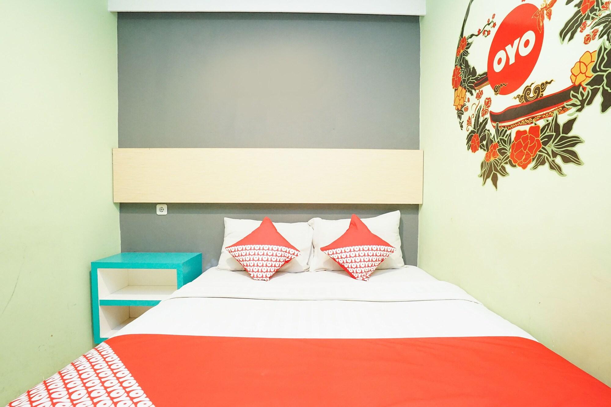 Oyo 277 Rukotel Near Rsu Adi Husada Undaan Kota สุราบายา ภายนอก รูปภาพ