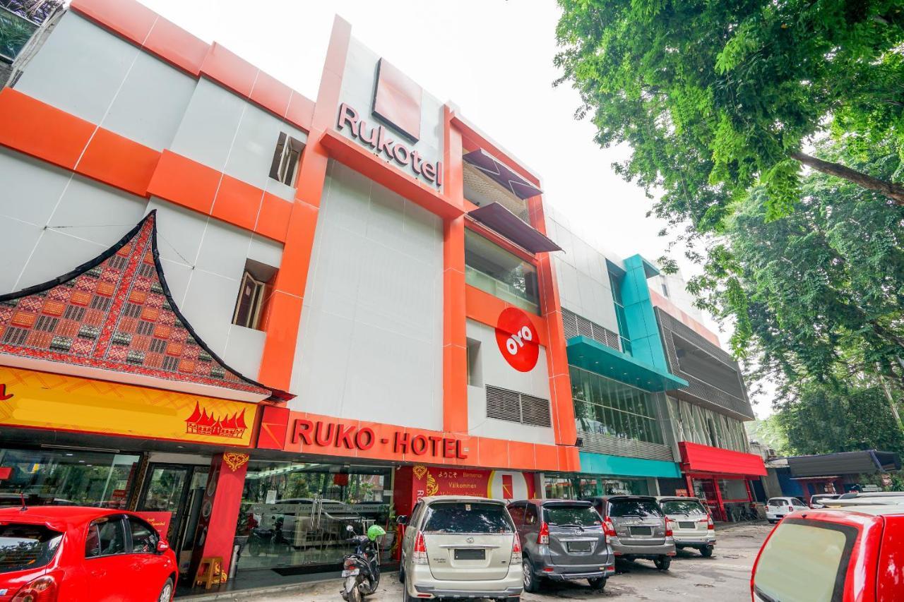 Oyo 277 Rukotel Near Rsu Adi Husada Undaan Kota สุราบายา ภายนอก รูปภาพ